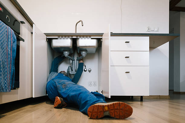 Professional Leak Detection technician working in Collegeville, MN